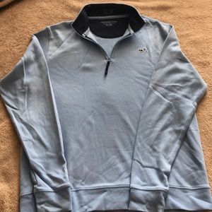 Vineyard Vines quarter zip!🐳